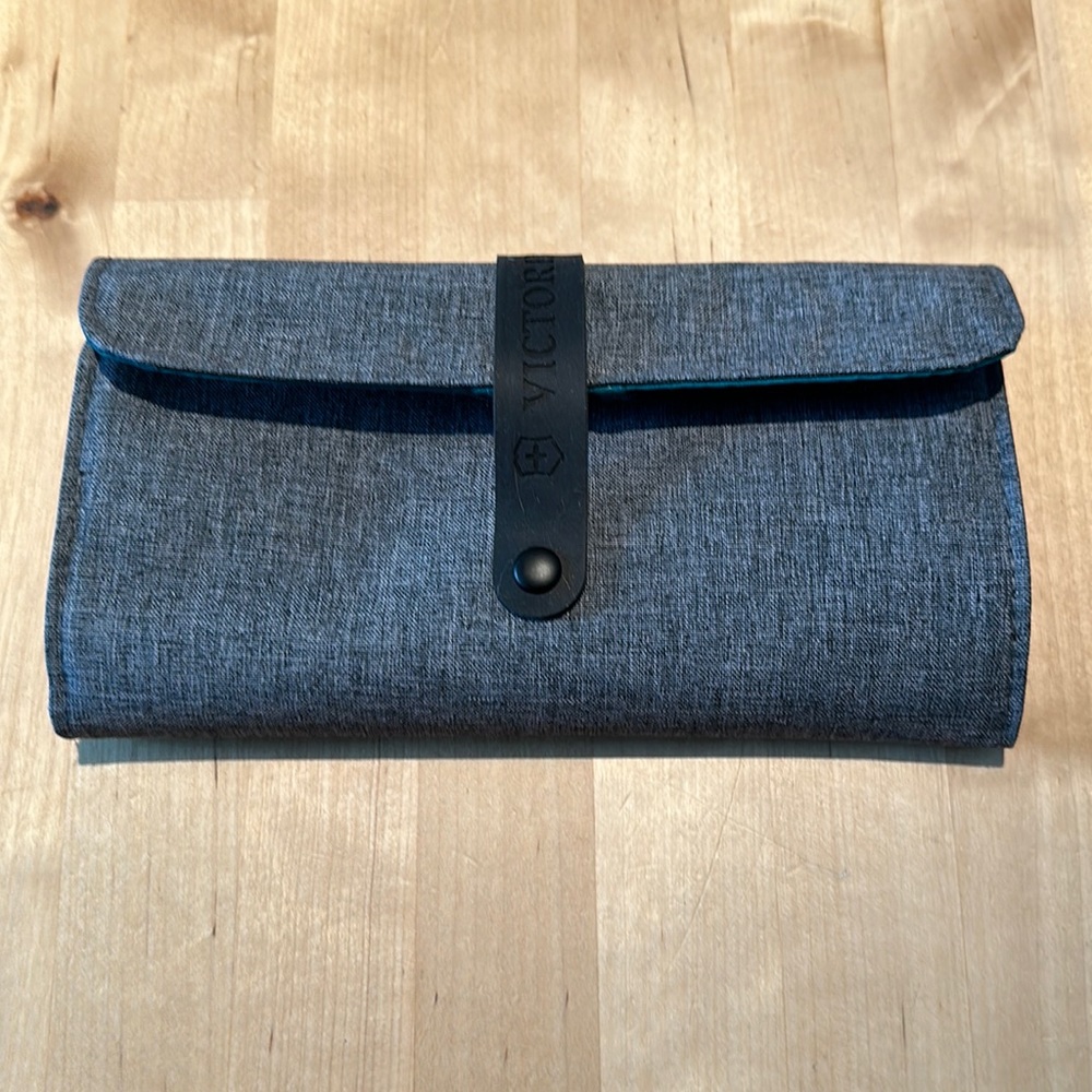 Victorinox toiletries bag